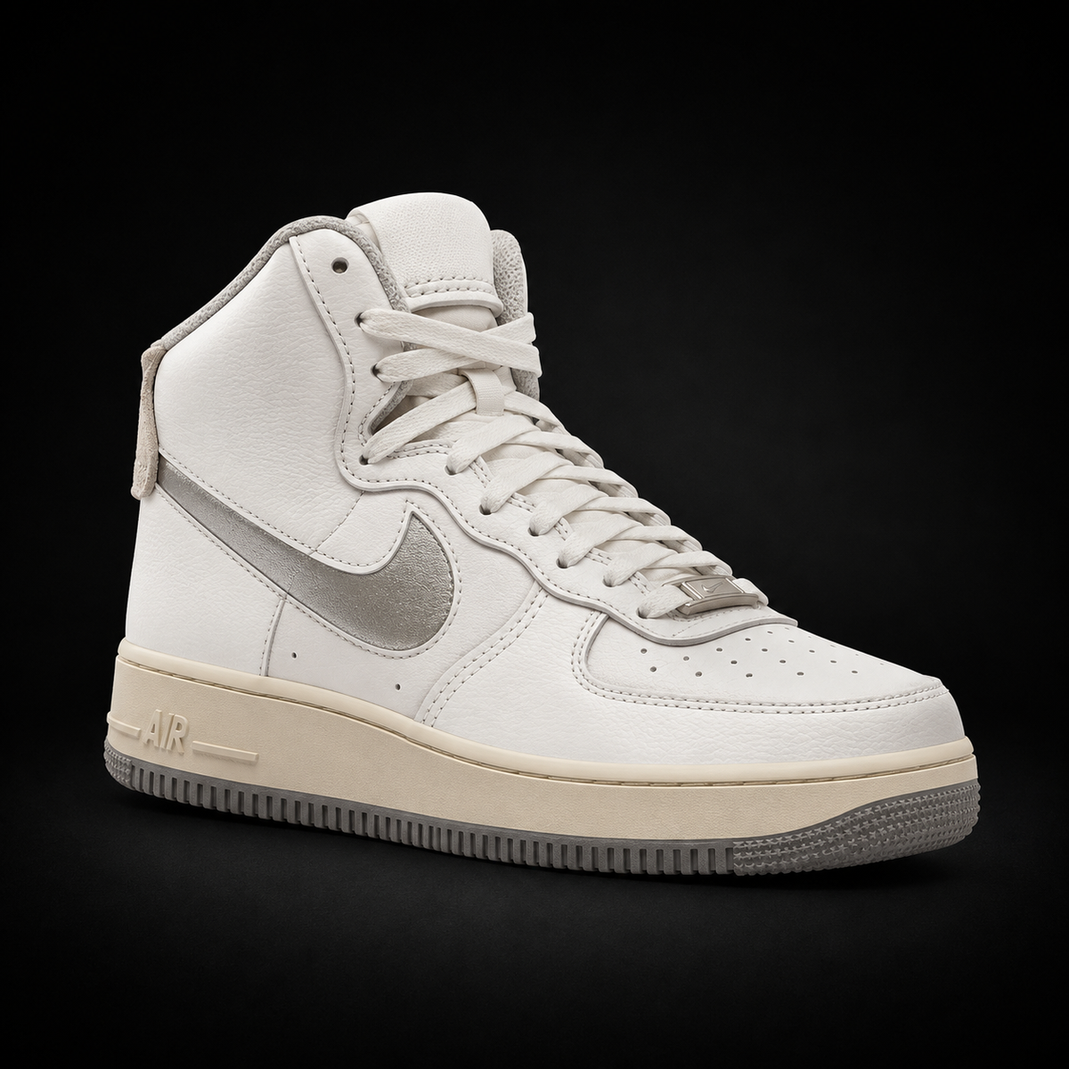 Nike Air Force 1 High '07 Summit White Light Smoke Grey, vista frontal — Crazy!Duck Hype