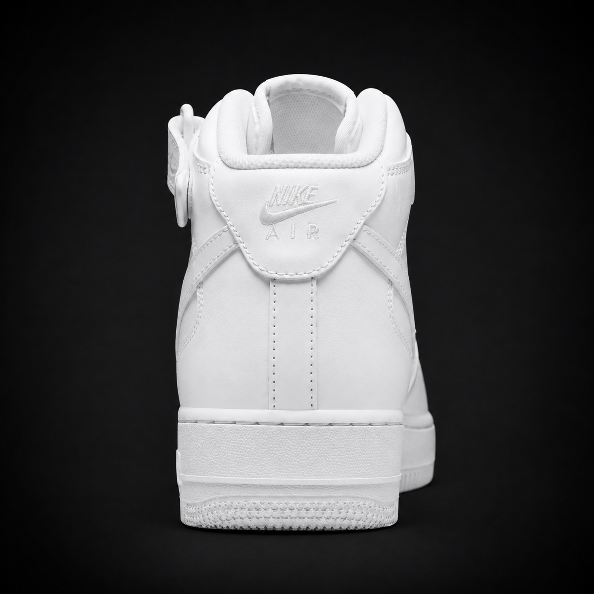 Nike Air Force 1 High '07 White, vista trasera — Crazy!Duck Hype
