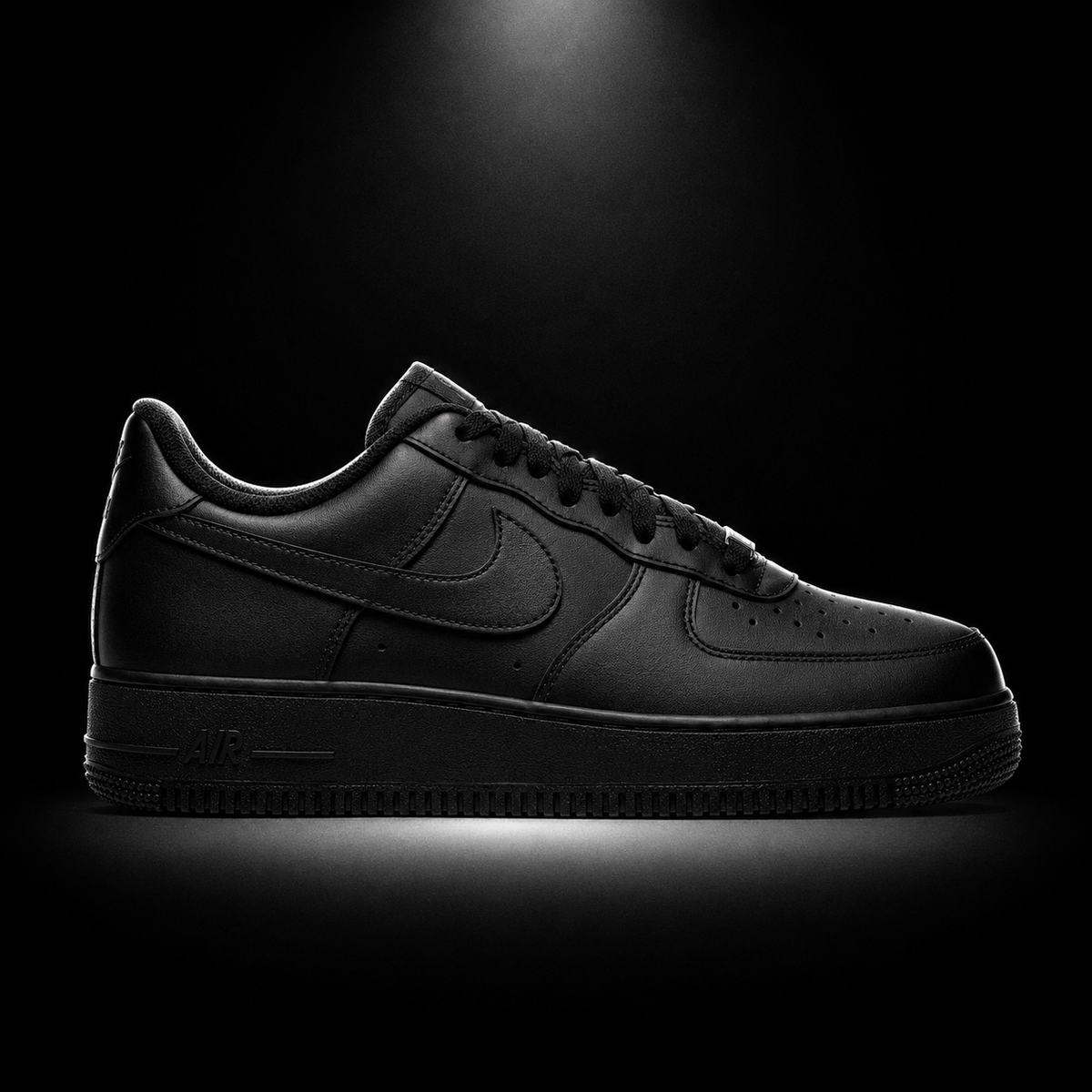 Nike Air Force 1 Low '07 Black, vista lateral — Crazy!Duck Hype