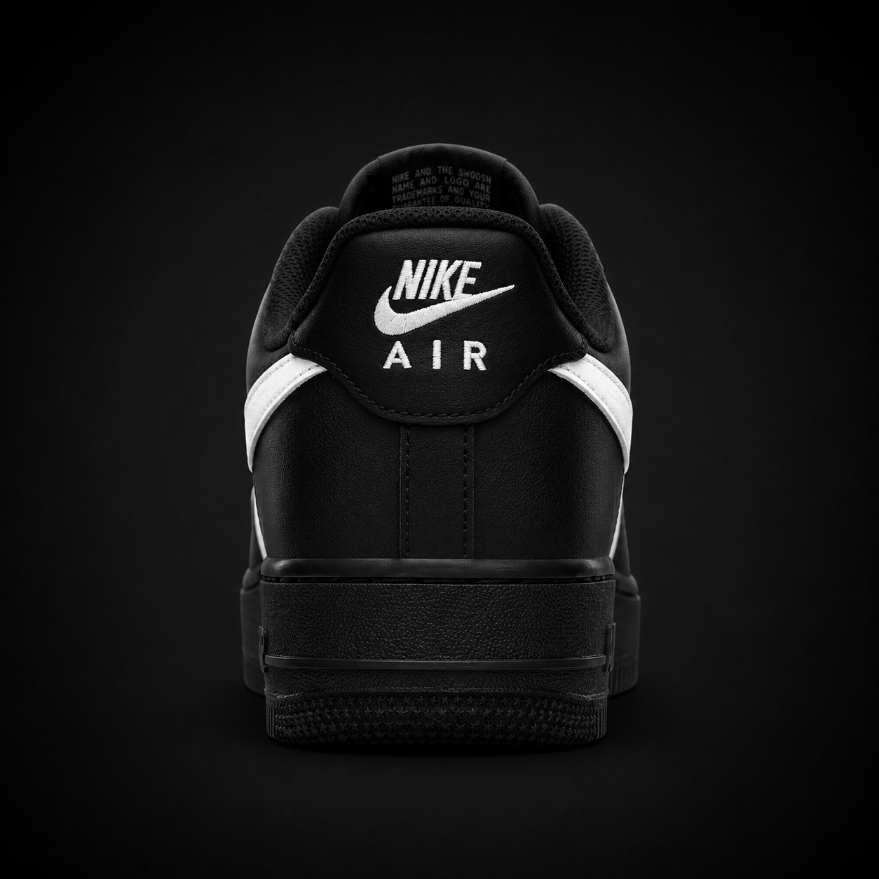 Nike Air Force 1 Low '07 Black White, vista trasera — Crazy!Duck Hype