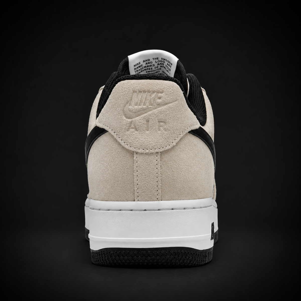Nike Air Force 1 Low '07 White Black White, vista trasera — Crazy!Duck Hype