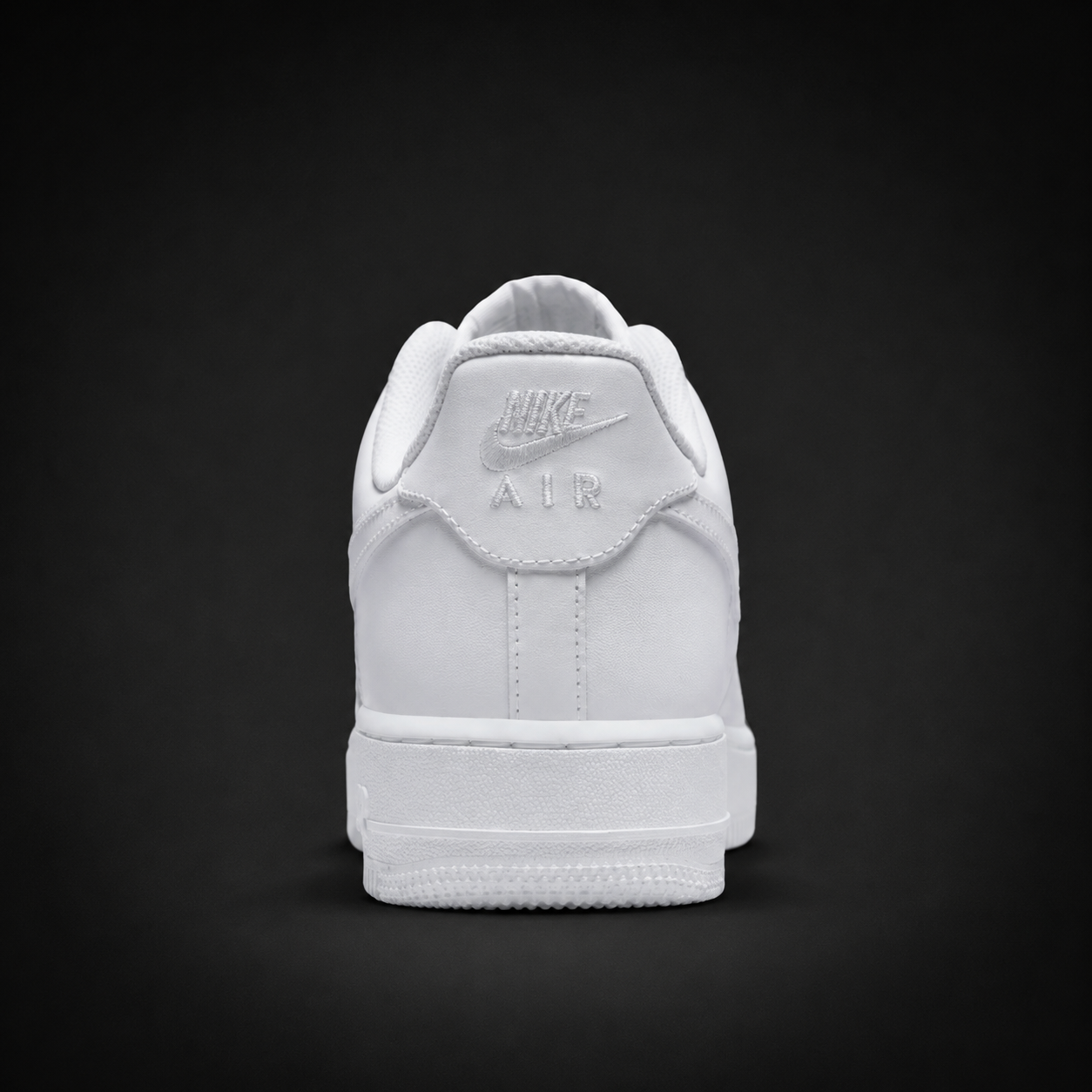 Nike Air Force 1 Low '07 White, vista trasera — Crazy!Duck Hype