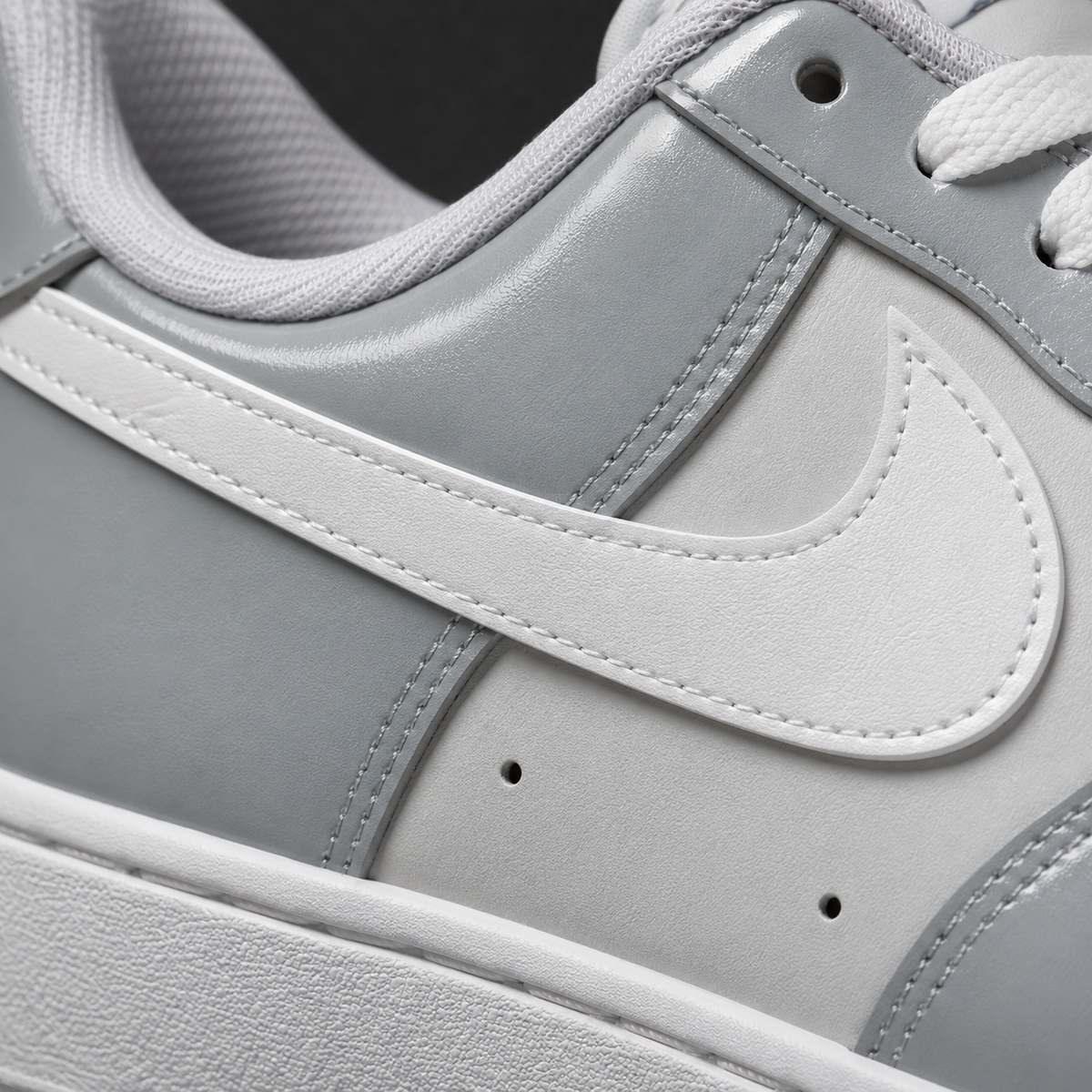 Nike Air Force 1 Low '07 Wolf Grey Vast, detalle de logo y material — Crazy!Duck Hype