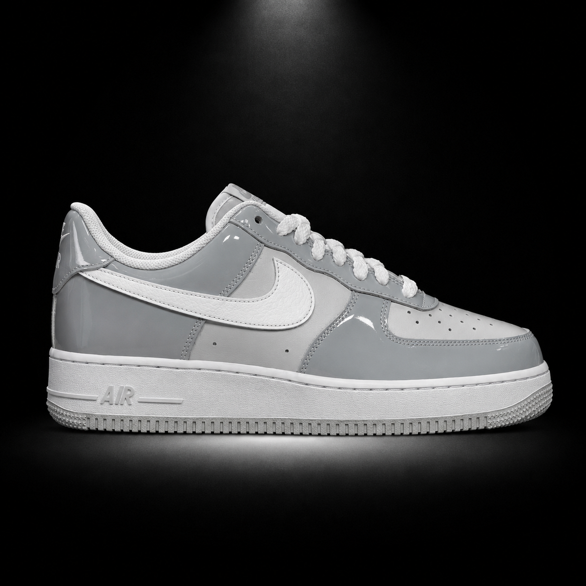 Nike Air Force 1 Low '07 Wolf Grey Vast, vista lateral — Crazy!Duck Hype