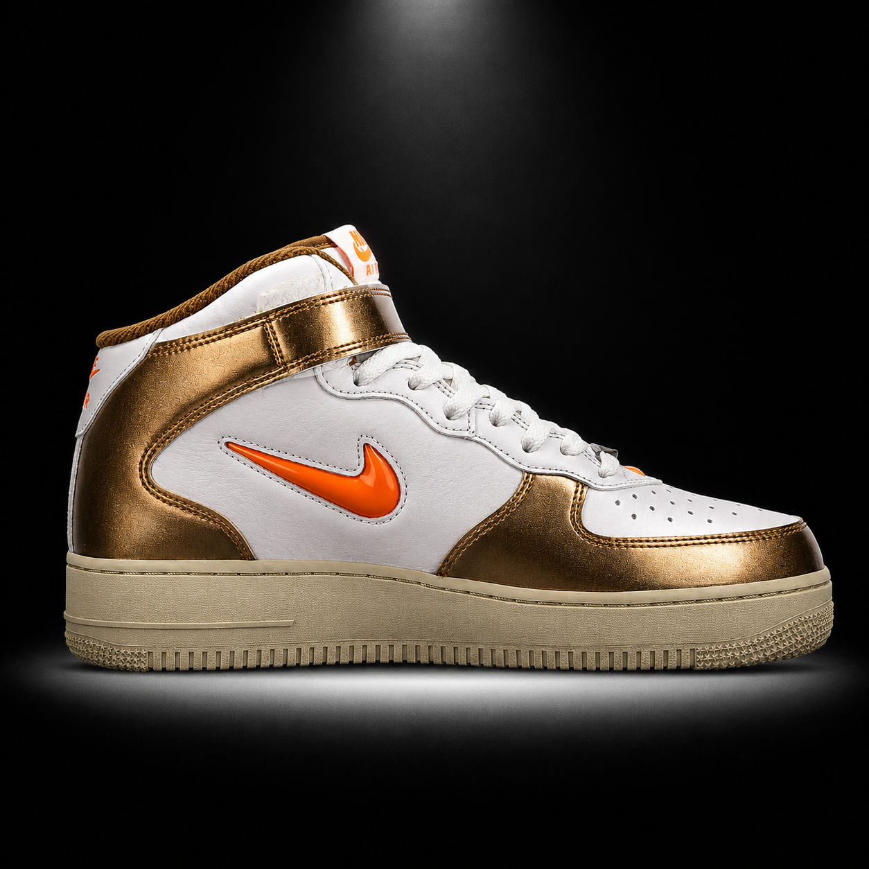 Nike Air Force 1 Mid '07 Ale Brown, vista lateral — Crazy!Duck Hype