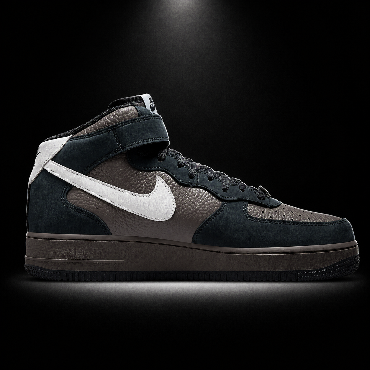 Nike Air Force 1 Mid '07 Berlin Cave Stone, vista lateral — Crazy!Duck Hype