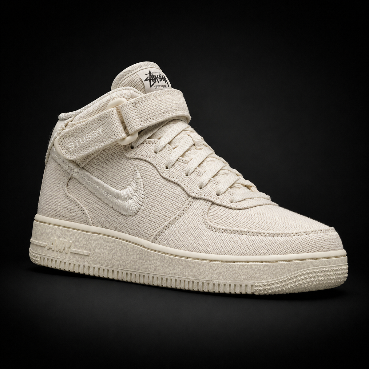 Nike Air Force 1 Mid '07 Fossil Sail, vista frontal — Crazy!Duck Hype