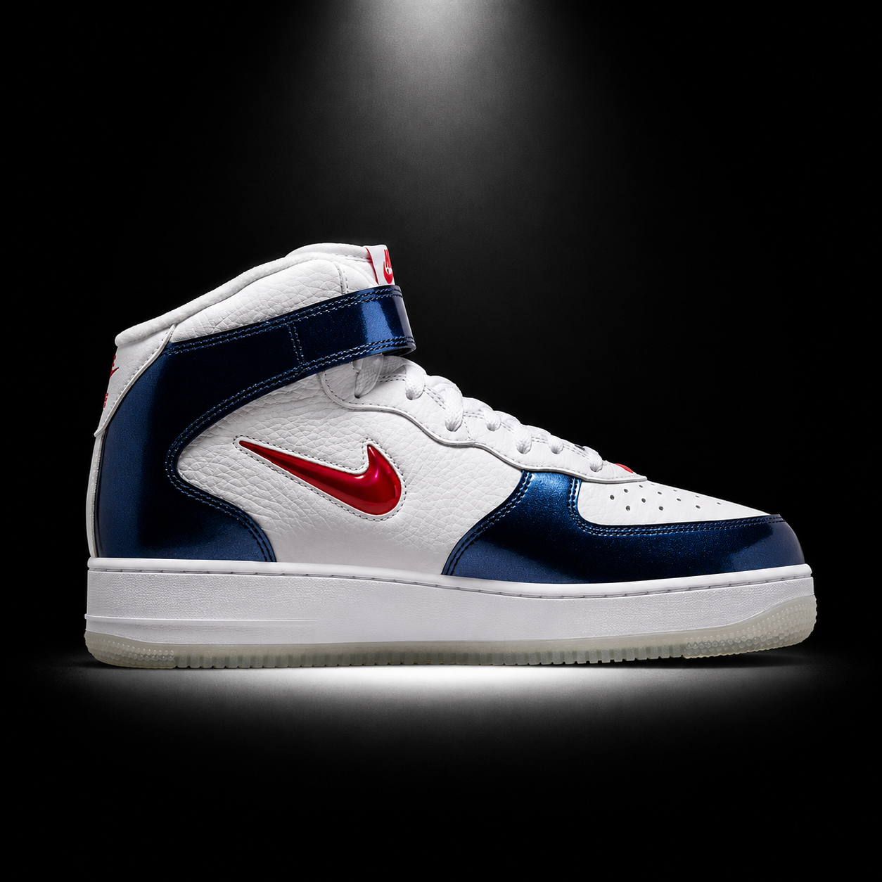 Nike Air Force 1 Mid '07 Independence Day, vista lateral — Crazy!Duck Hype