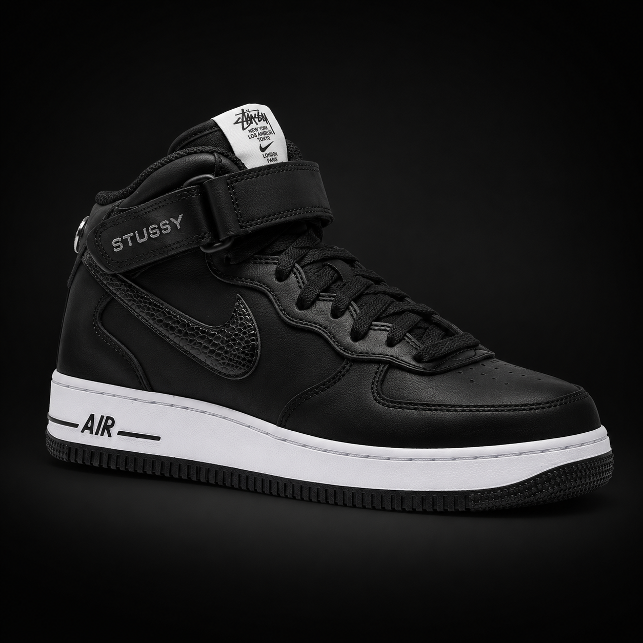 Nike Air Force 1 Mid '07 Stussy Black White, vista frontal — Crazy!Duck Hype