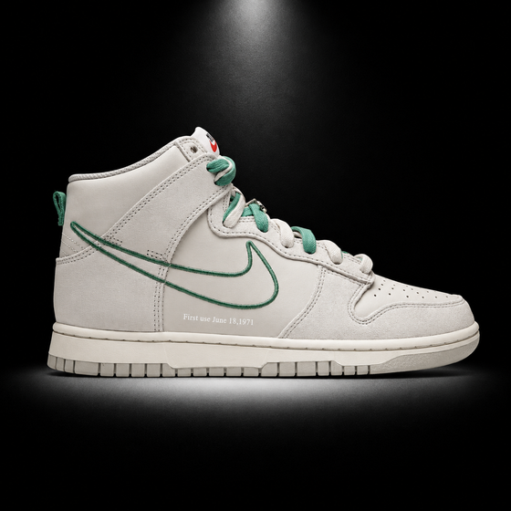 Nike Dunk High "First Use Sail"