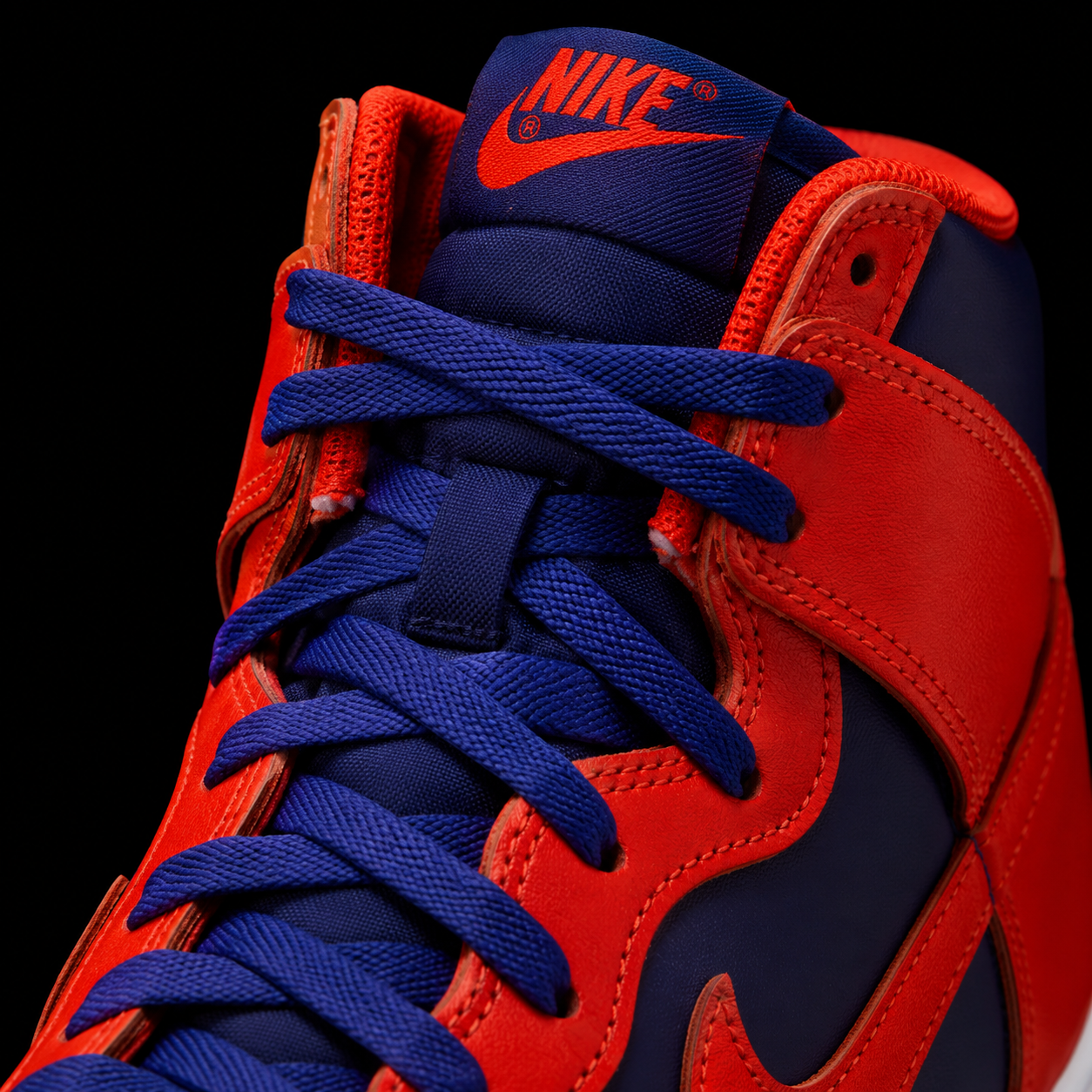 Nike Dunk High Knicks, detalle de agujetas — Crazy!Duck Hype