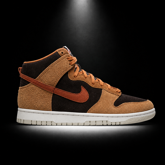 Nike Dunk High Premium "Dark Russet"