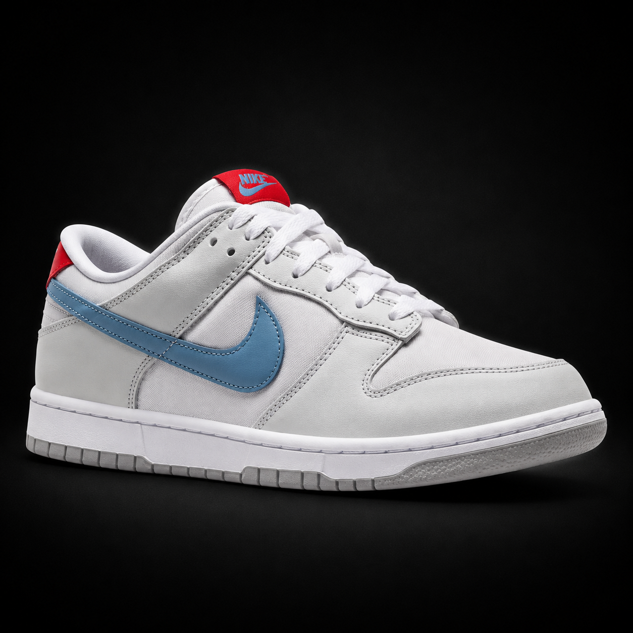 Nike Dunk Low Metallic Silver Aegean Storm, vista frontal — Crazy!Duck Hype