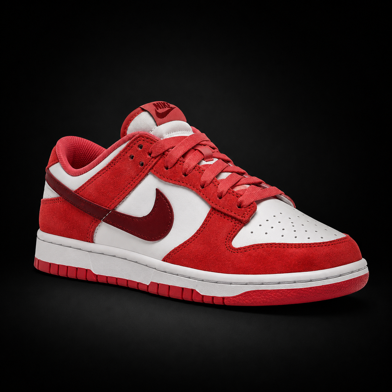 Nike Dunk Low Valentine's Day, vista frontal — Crazy!Duck Hype