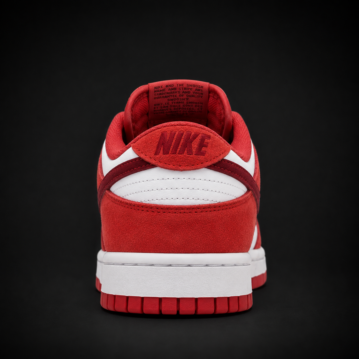 Nike Dunk Low Valentine's Day, vista trasera — Crazy!Duck Hype