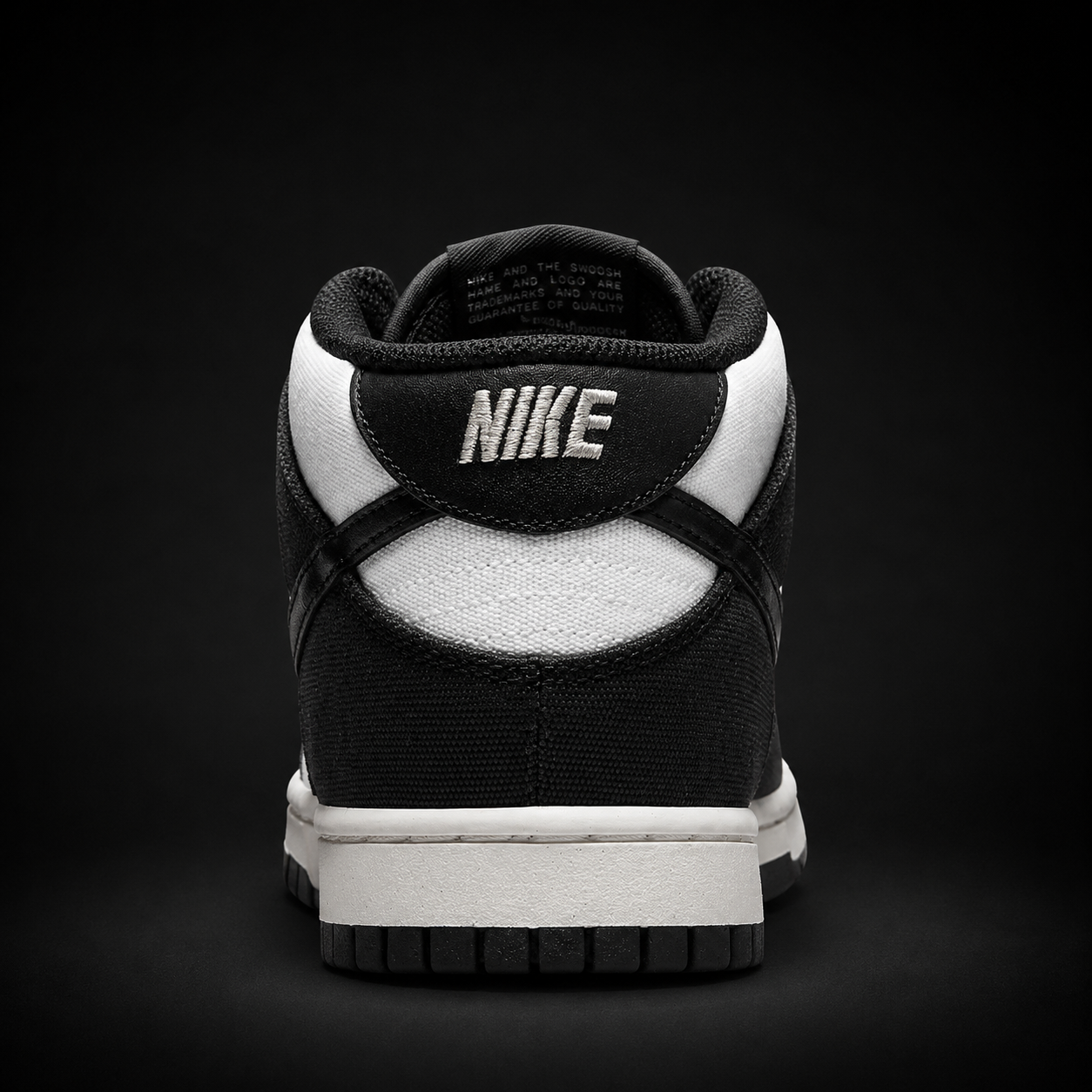 Nike Dunk Mid Panda, vista trasera — Crazy!Duck Hype