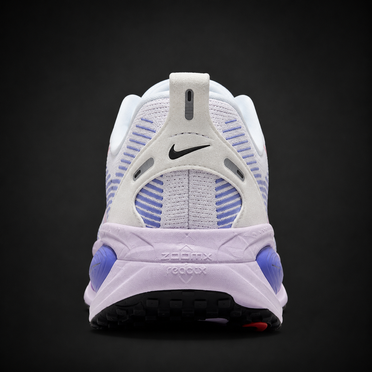 Nike Vomero 18 Hot Lava Violet Mist, vista trasera — Crazy!Duck Hype