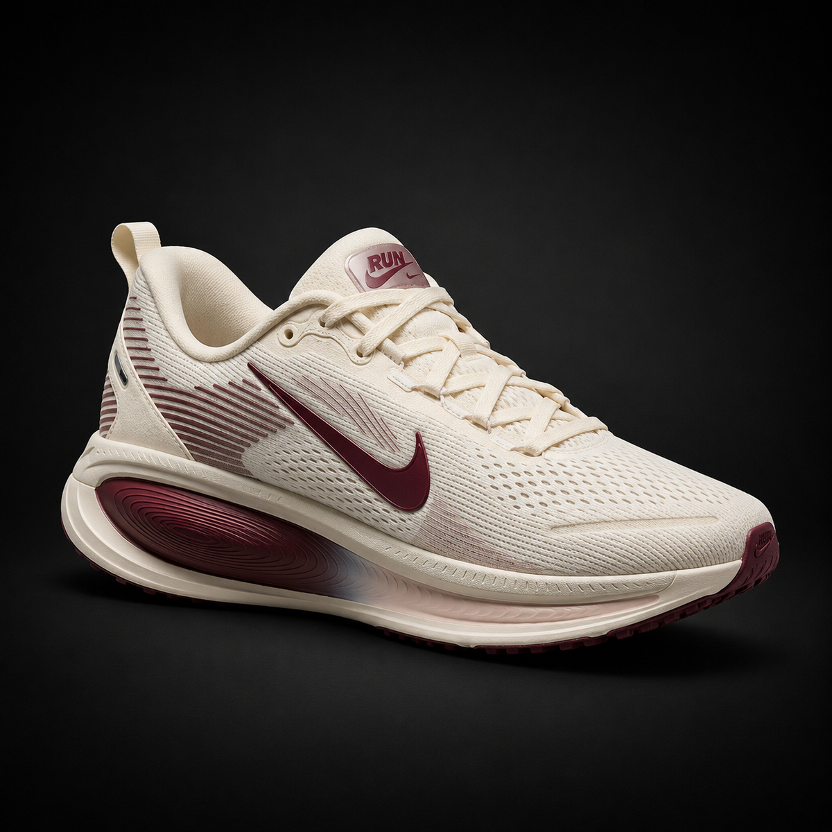 Nike Vomero 18 Ivory Dark, vista frontal — Crazy!Duck Hype