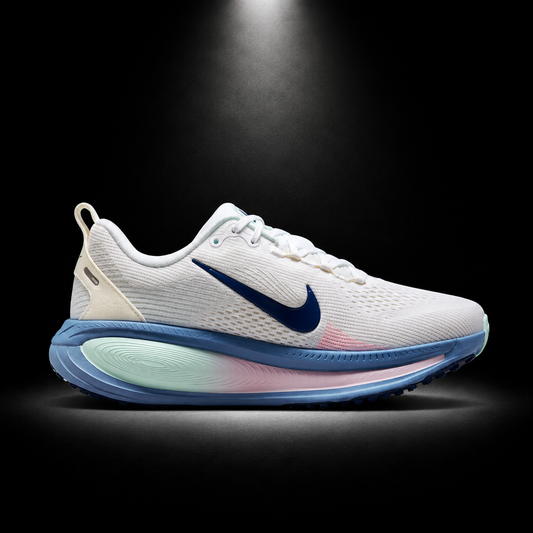 Nike Vomero 18 Midnight Navy Work Blue, vista lateral — Crazy!Duck Hype