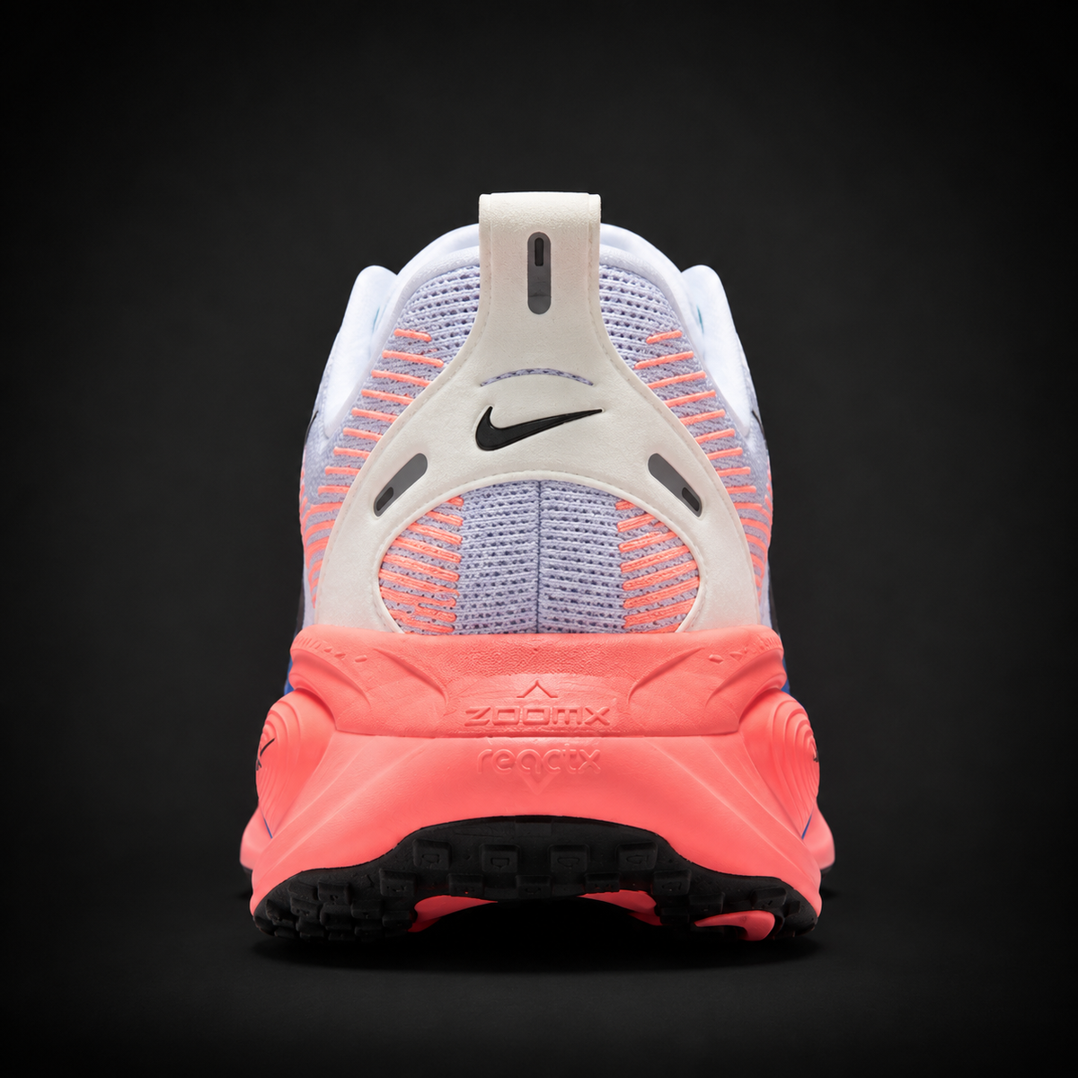 Nike Vomero 18 White Black Racer Blue, vista trasera — Crazy!Duck Hype