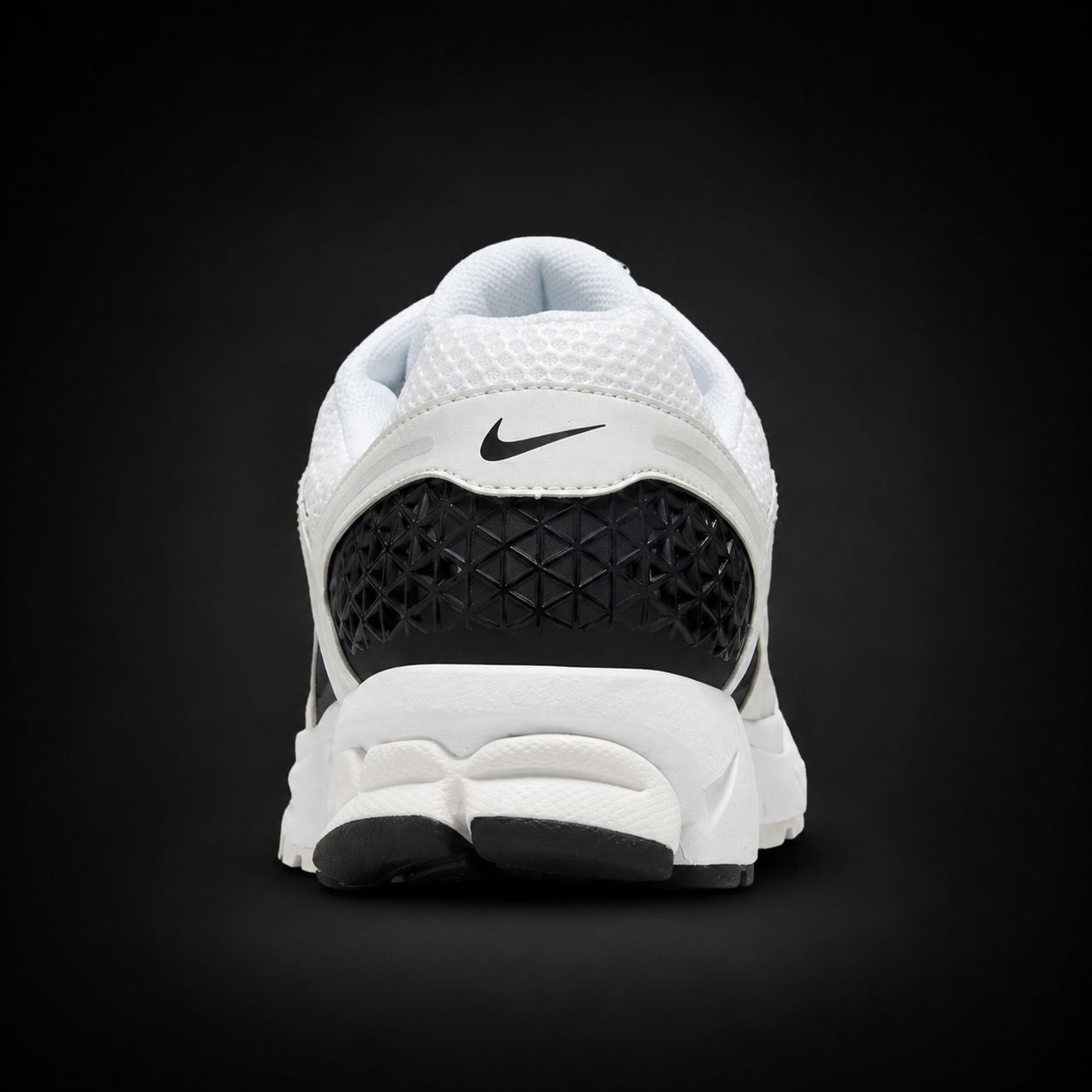 Nike Vomero 5 Black White Platinum, vista trasera — Crazy!Duck Hype