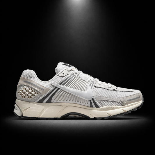 Nike Vomero 5 Grey Grey Beige, vista lateral — Crazy!Duck Hype