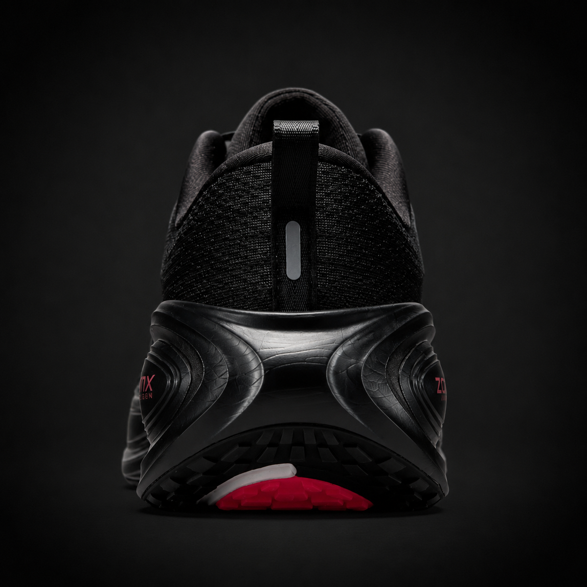 Nike Vomero Plus Black Bright Crimson, vista trasera — Crazy!Duck Hype