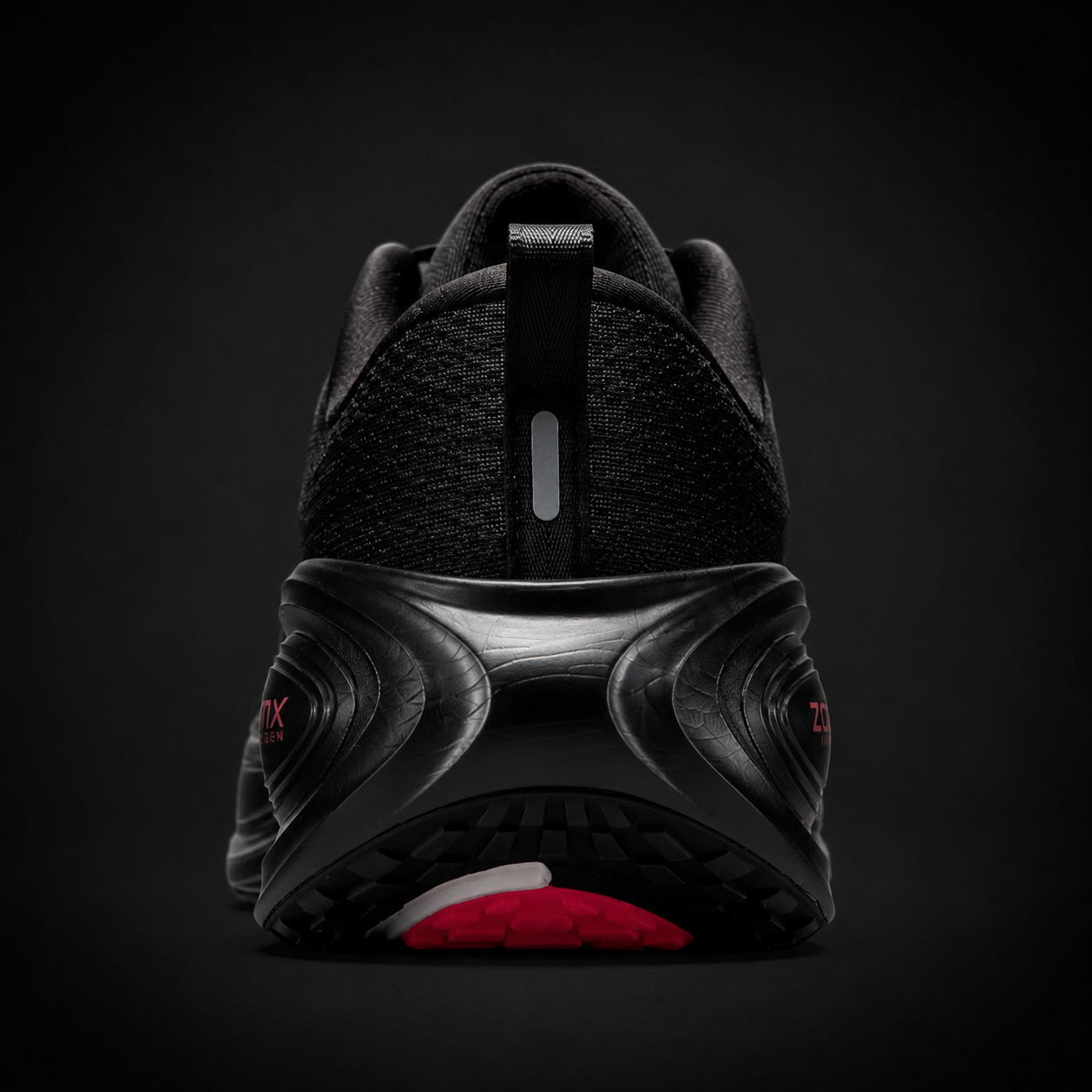 Nike Vomero Plus Black Bright Crimson, vista trasera — Crazy!Duck Hype
