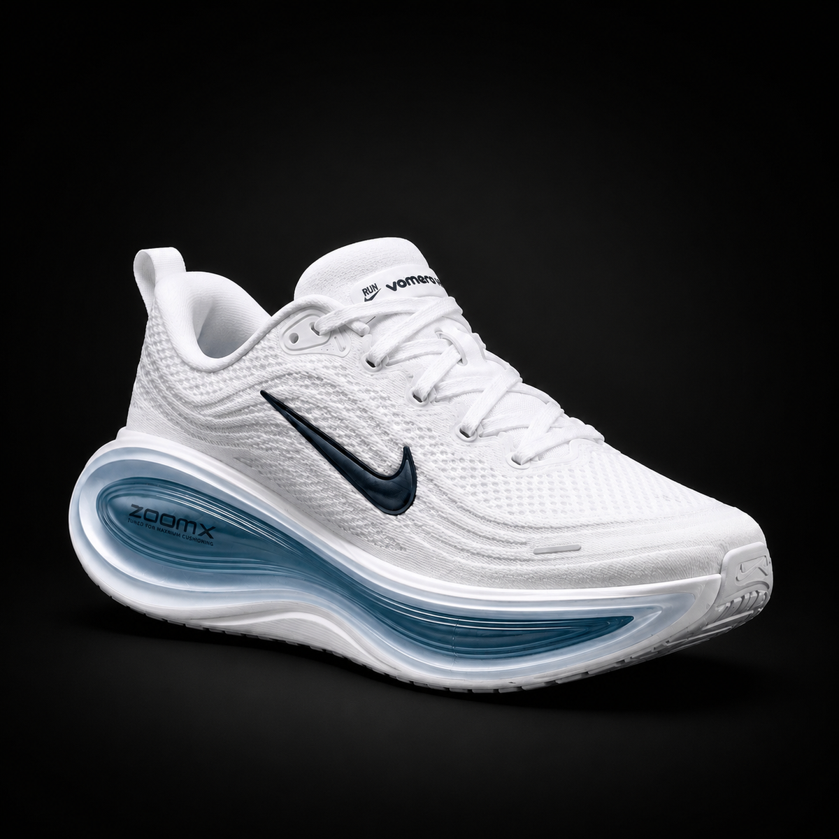 Nike Vomero Plus Blue White Gray, vista frontal — Crazy!Duck Hype