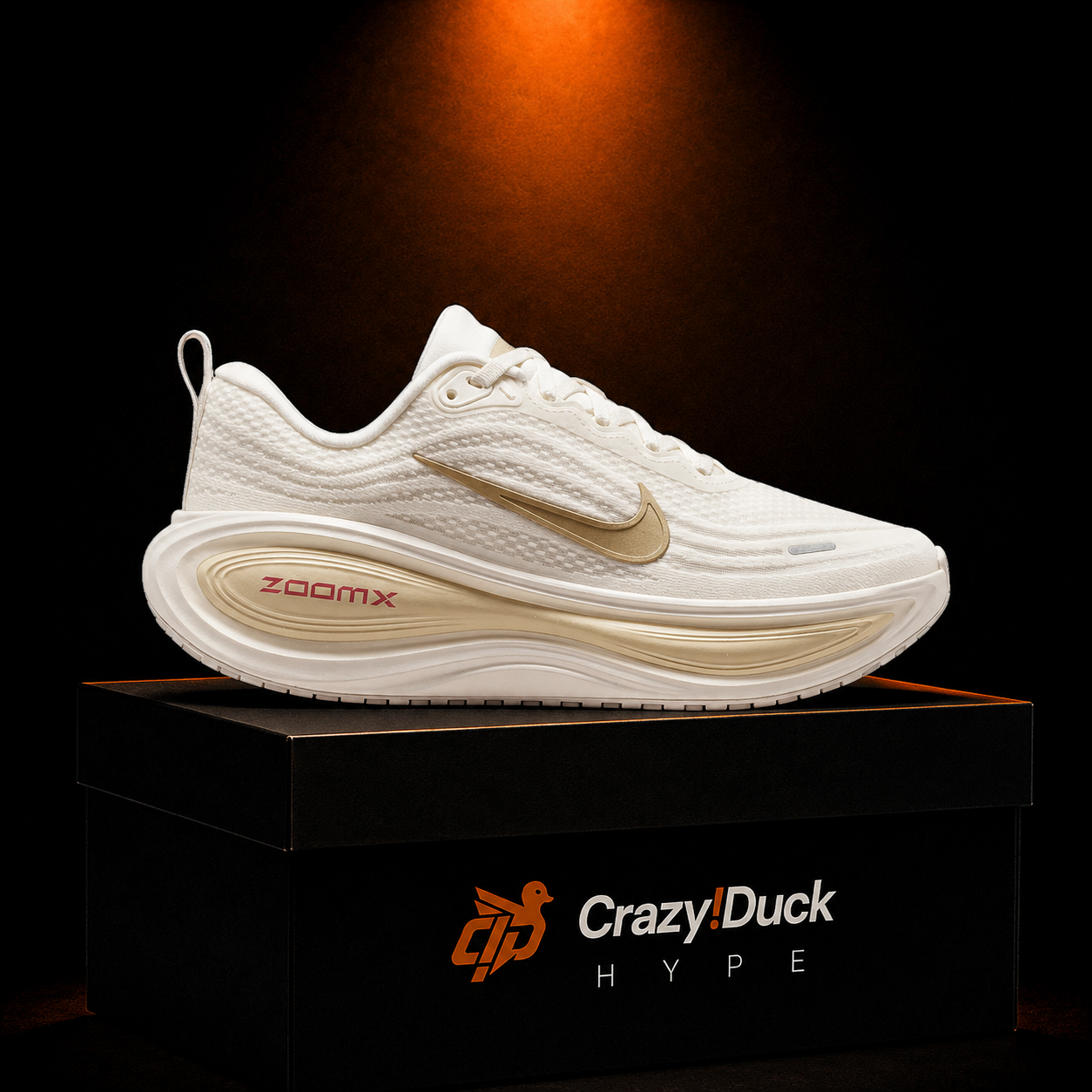 Nike Vomero Plus Metallic Gold Grain con empaque — Crazy!Duck Hype