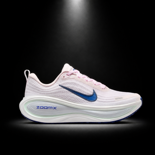 Nike Vomero Plus Midnight Navy Pearl Pink, vista lateral — Crazy!Duck Hype