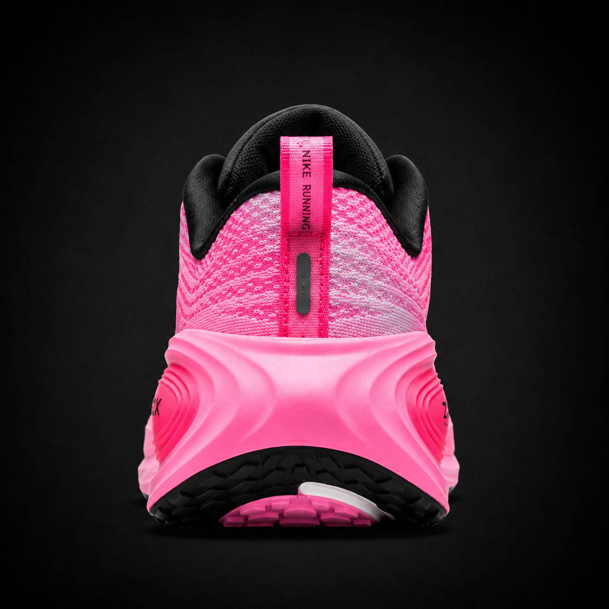 Nike Vomero Plus Pearl Pink Summit, vista trasera — Crazy!Duck Hype