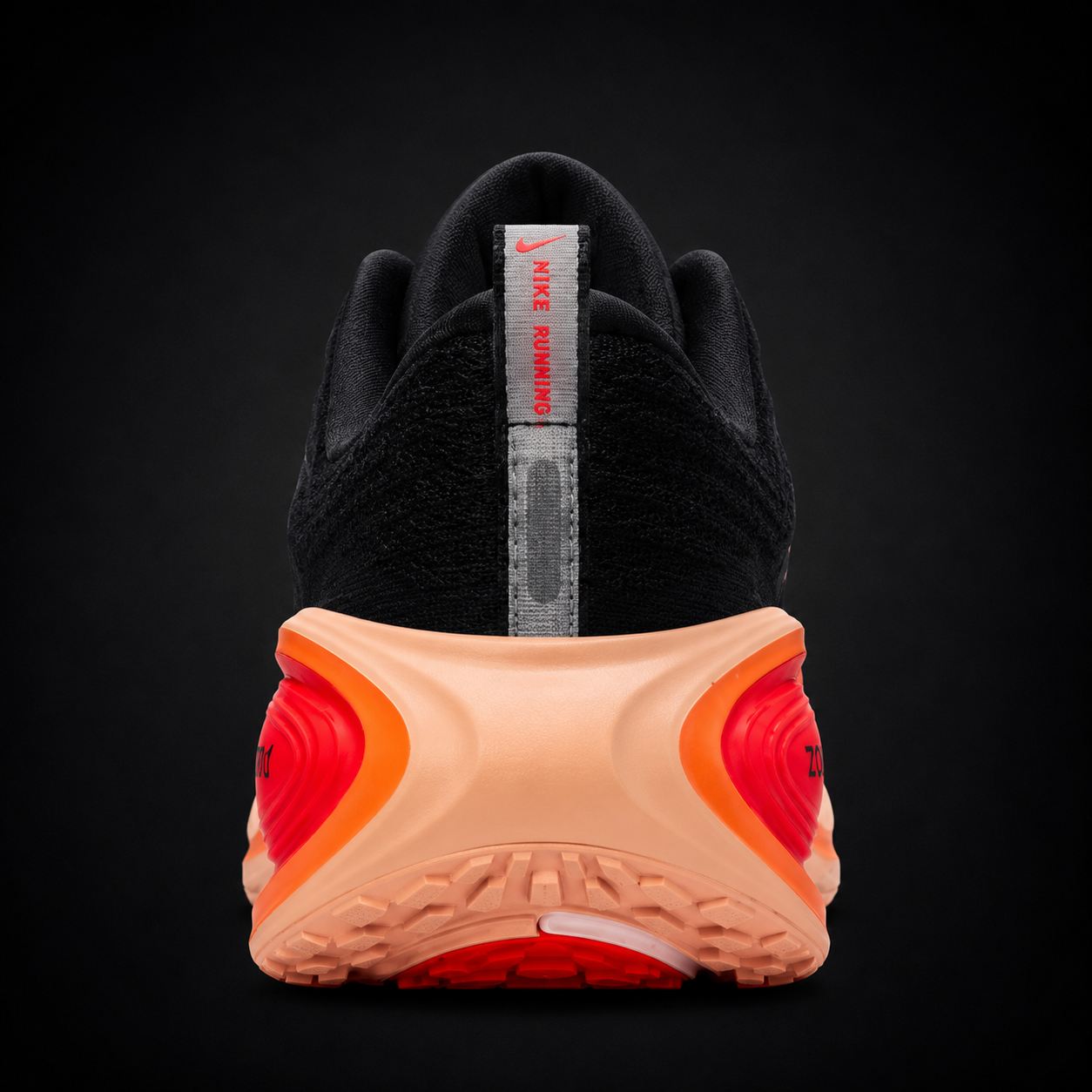 Nike Vomero Plus Red Black, vista trasera — Crazy!Duck Hype