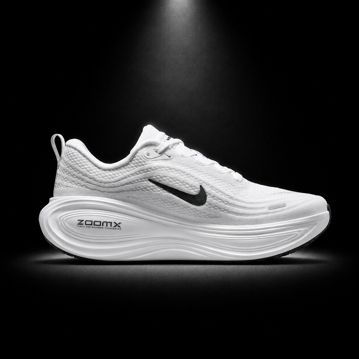 Nike Vomero Plus White Black, vista lateral — Crazy!Duck Hype
