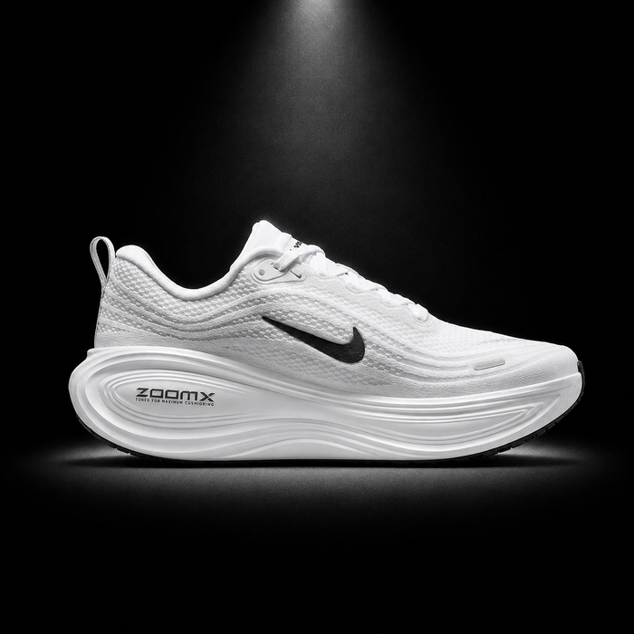 Nike Vomero Plus White Black, vista lateral — Crazy!Duck Hype