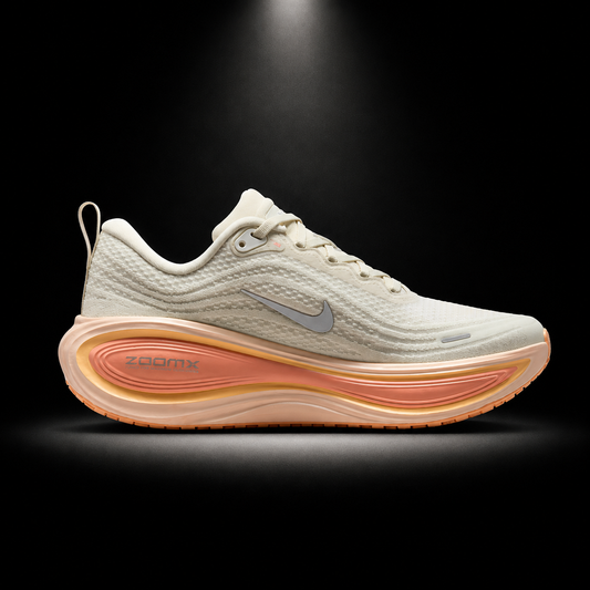 Nike Vomero Plus White Silver Orange, vista lateral — Crazy!Duck Hype