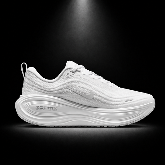 Nike Vomero Plus White Vast Grey Silver, vista lateral — Crazy!Duck Hype