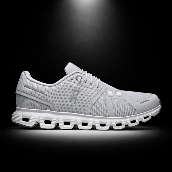 On Cloud 6 "Glacier White"