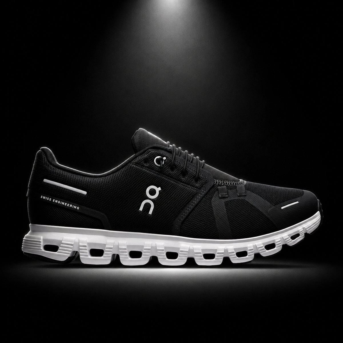 On Cloud 6 White Black, vista lateral — Crazy!Duck Hype