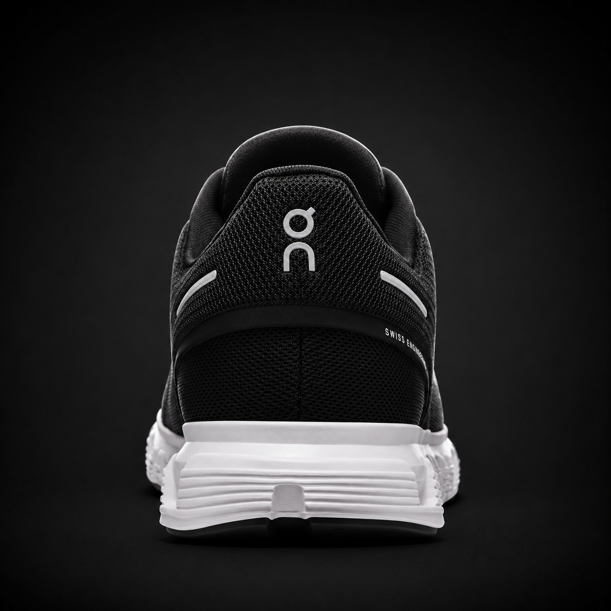 On Cloud 6 White Black, vista trasera — Crazy!Duck Hype
