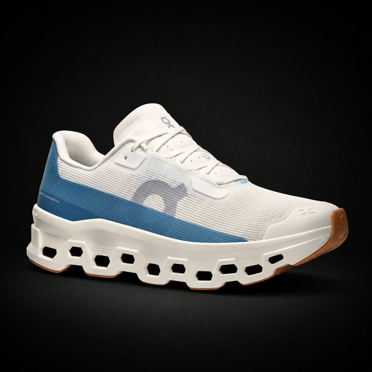 On Cloudmonster Void Ivory/Blue, vista frontal — Crazy!Duck Hype