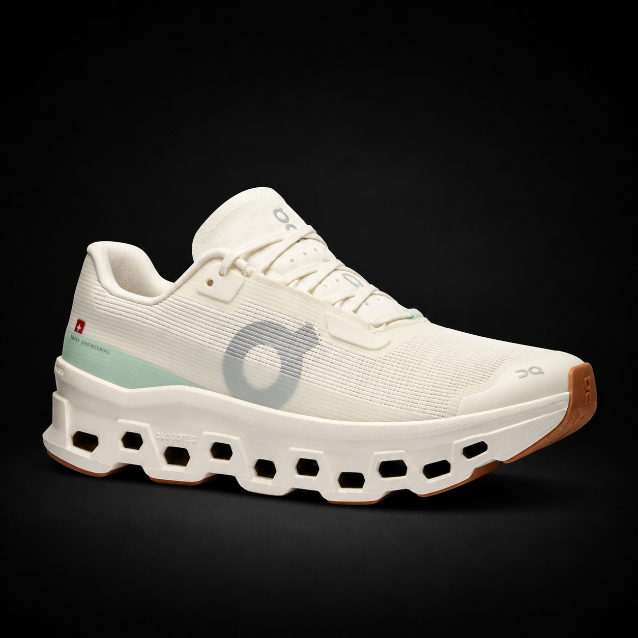 On Cloudmonster Void White/White, vista frontal — Crazy!Duck Hype