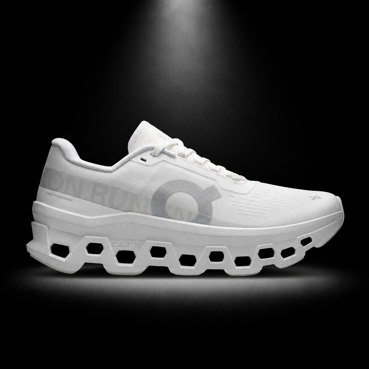 On Cloudmonster White/White, vista lateral — Crazy!Duck Hype