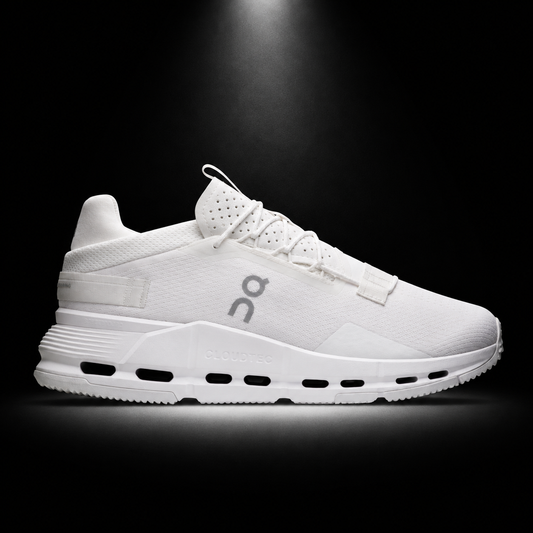 On Cloudnova 2 All White, vista lateral — Crazy!Duck Hype