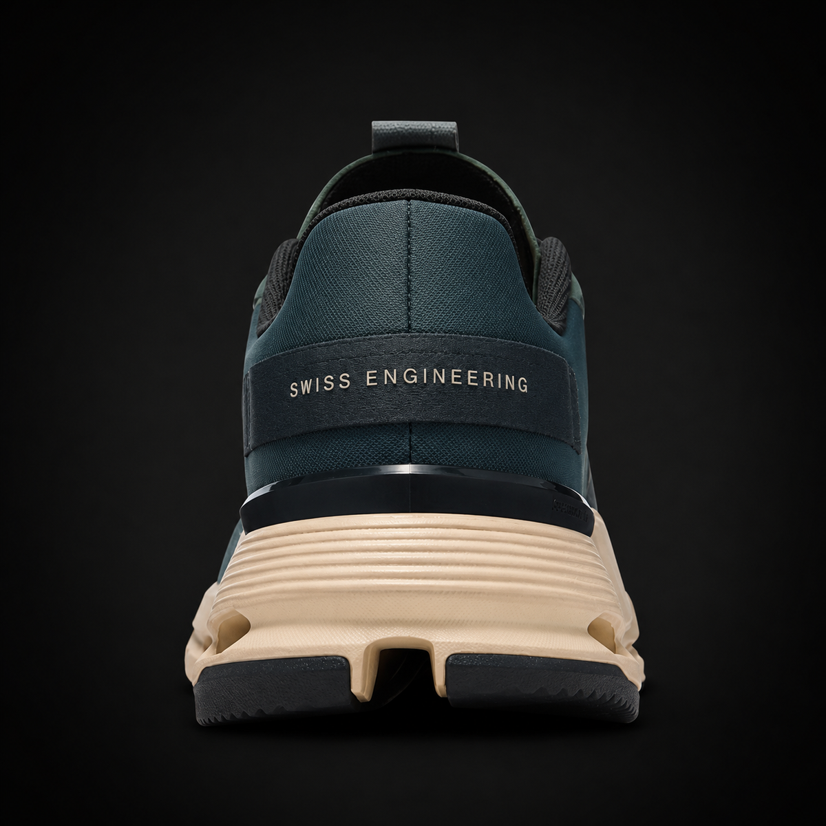 On Cloudnova Form 2 Olive Cream, vista trasera — Crazy!Duck Hype