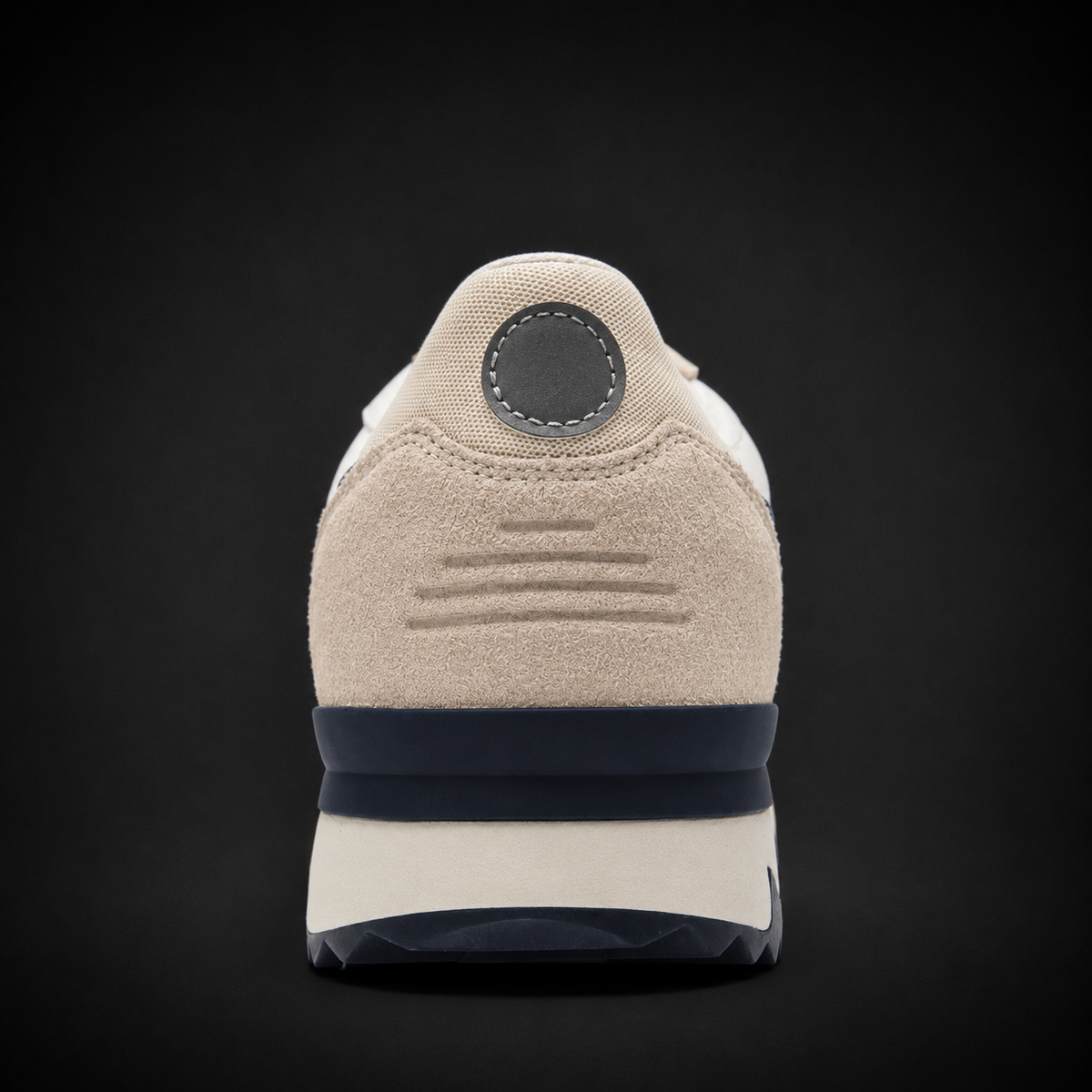Onitsuka Tiger Birch Peacoat, vista trasera — Crazy!Duck Hype