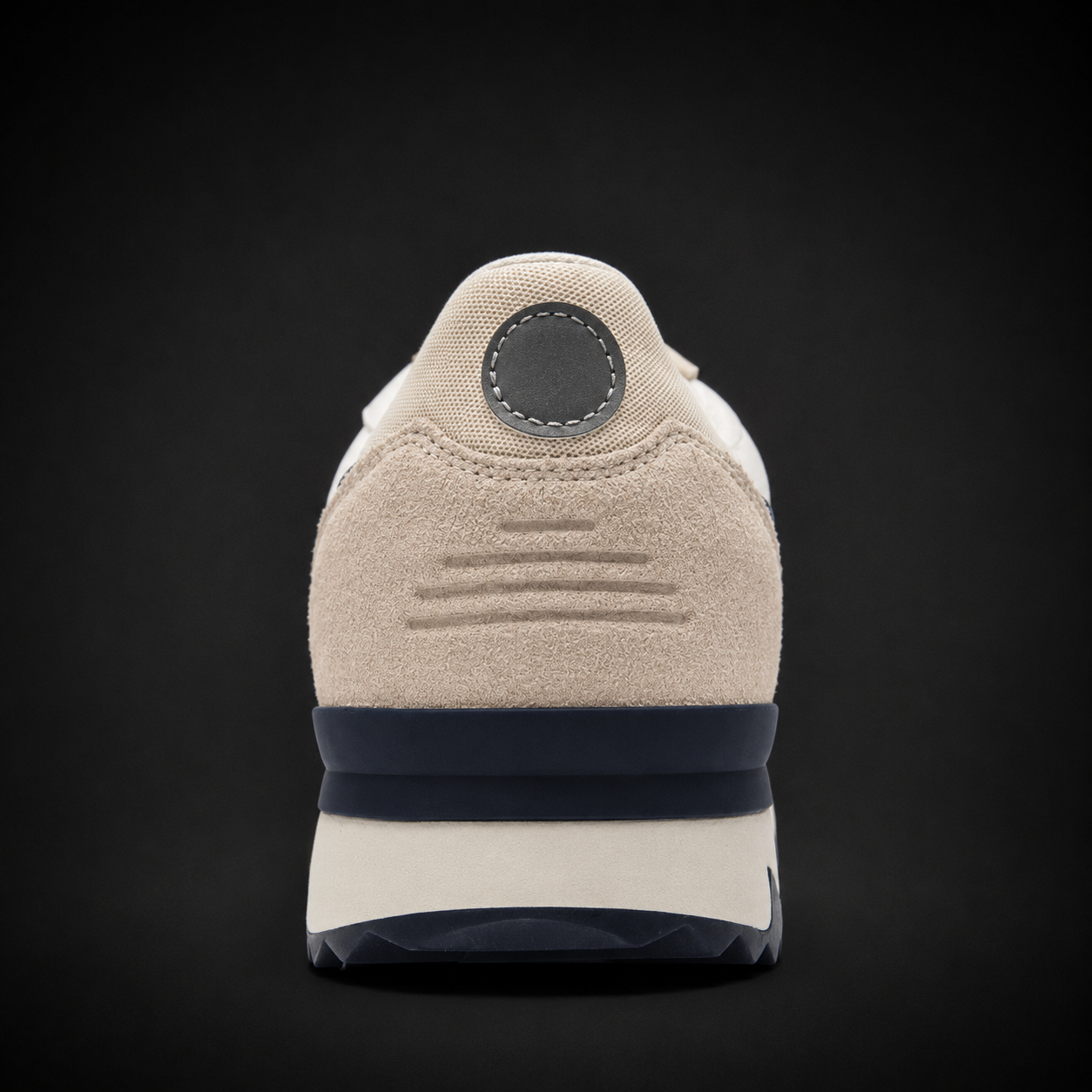 Onitsuka Tiger Birch Peacoat, vista trasera — Crazy!Duck Hype