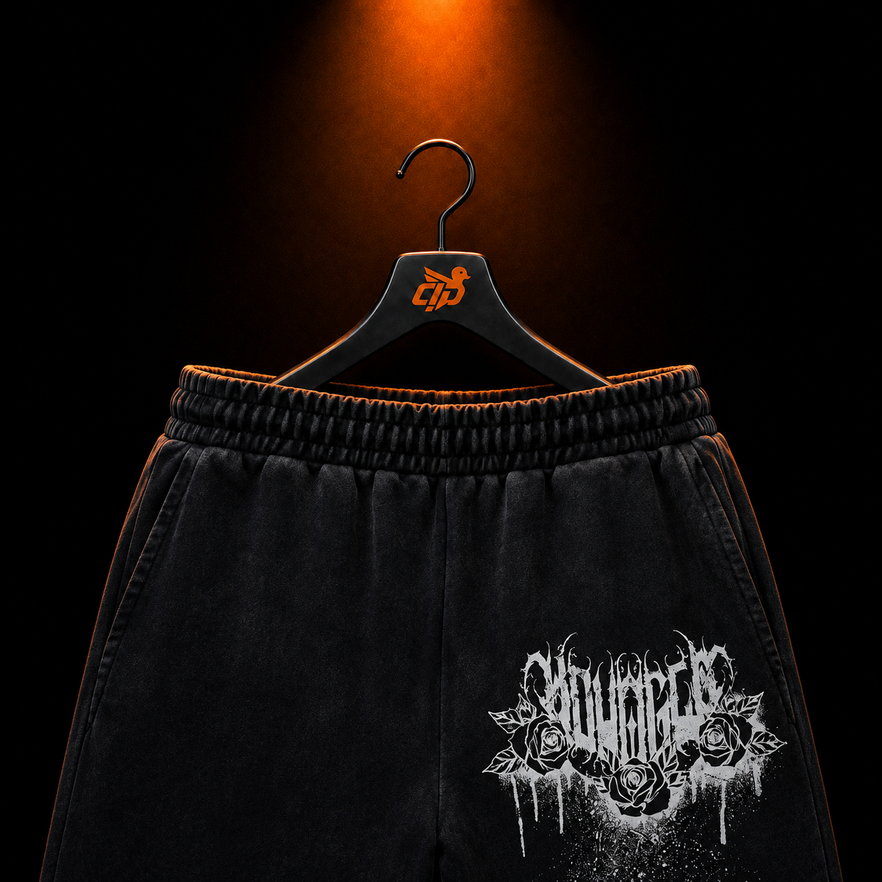 YoungLA 2116 Dynasty Sweats Black Wash con presentación de producto — Crazy!Duck Hype