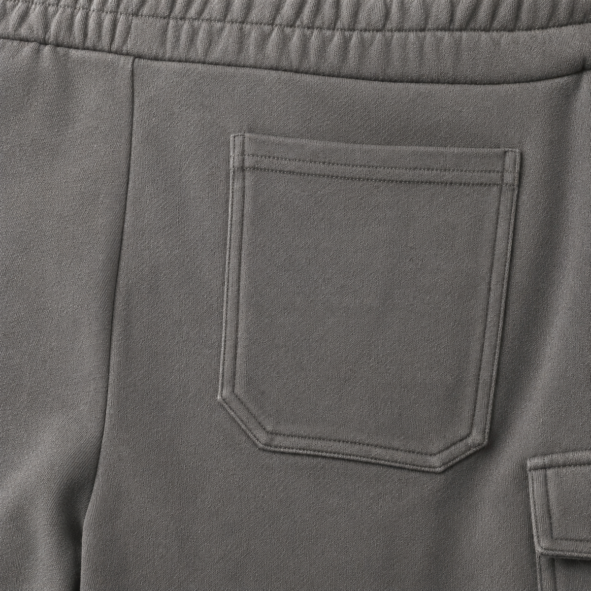 YoungLA 240 Cargo Pants Grey, detalle de bolsillos y diseño — Crazy!Duck Hype