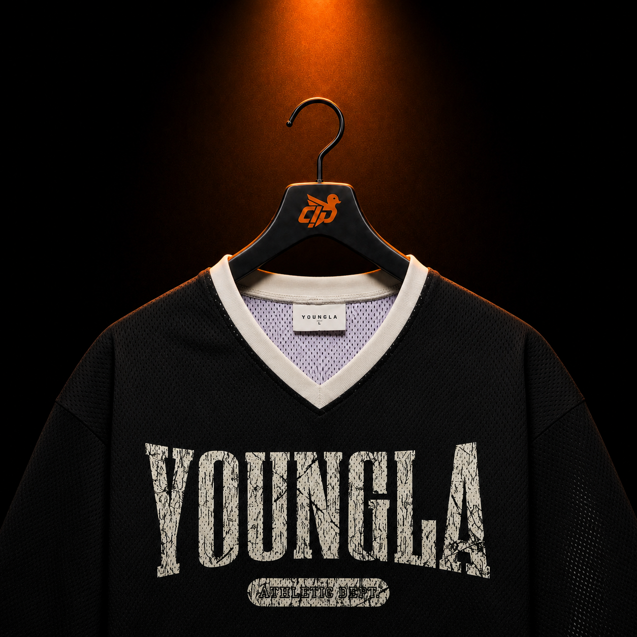 YoungLA 4187 Varsity Football Cropped Jersey con presentación de producto — Crazy!Duck Hype